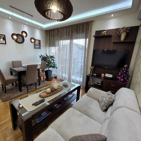 Apartment Iris Белград Екстериор снимка