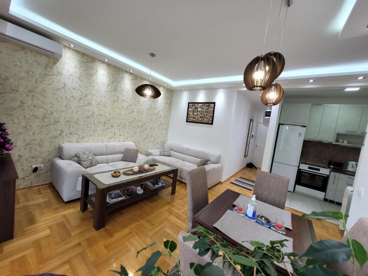 Apartment Iris Белград Екстериор снимка