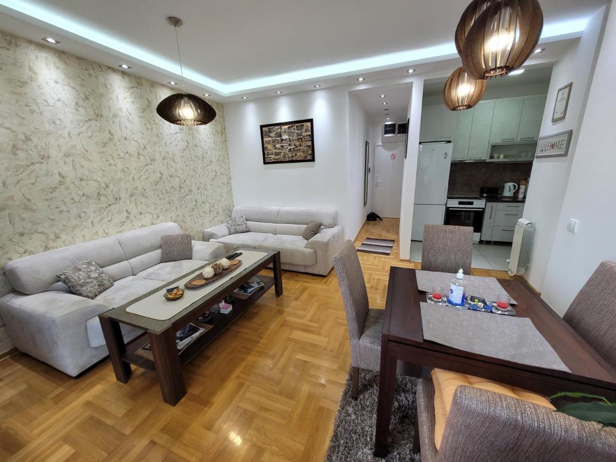 Apartment Iris Белград Екстериор снимка