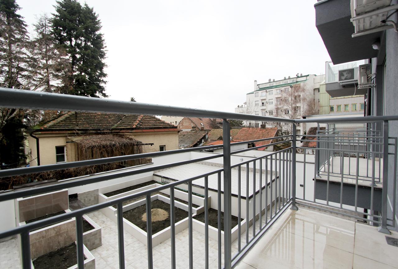 Apartment Iris Белград Екстериор снимка