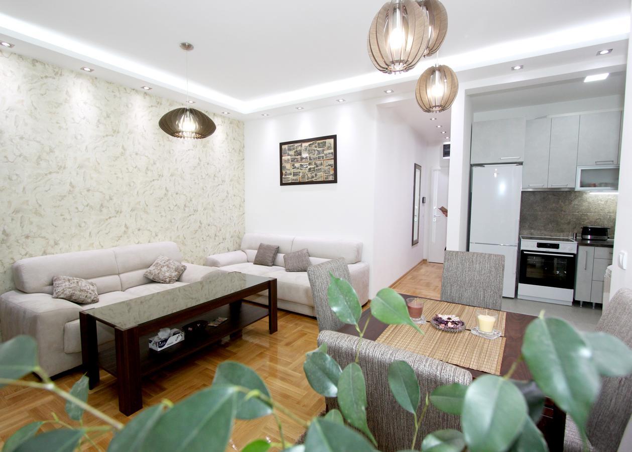 Apartment Iris Белград Екстериор снимка