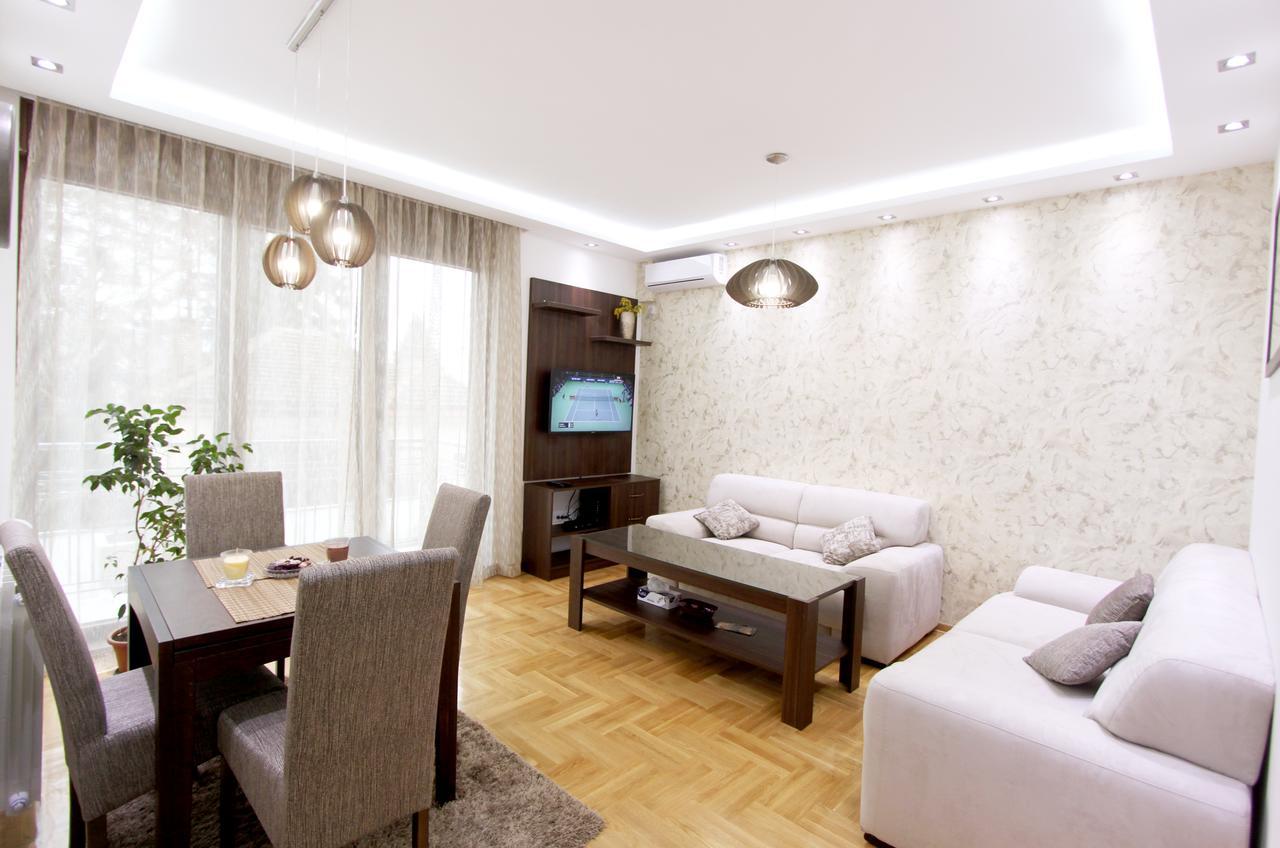 Apartment Iris Белград Екстериор снимка